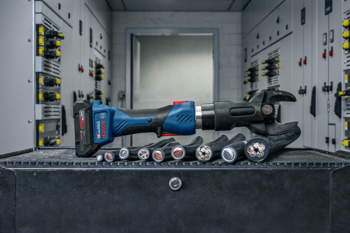 Des outils hydrauliques innovants pour l’électricien: Hydrauliques, 18V, Bluetooth, sans fil!