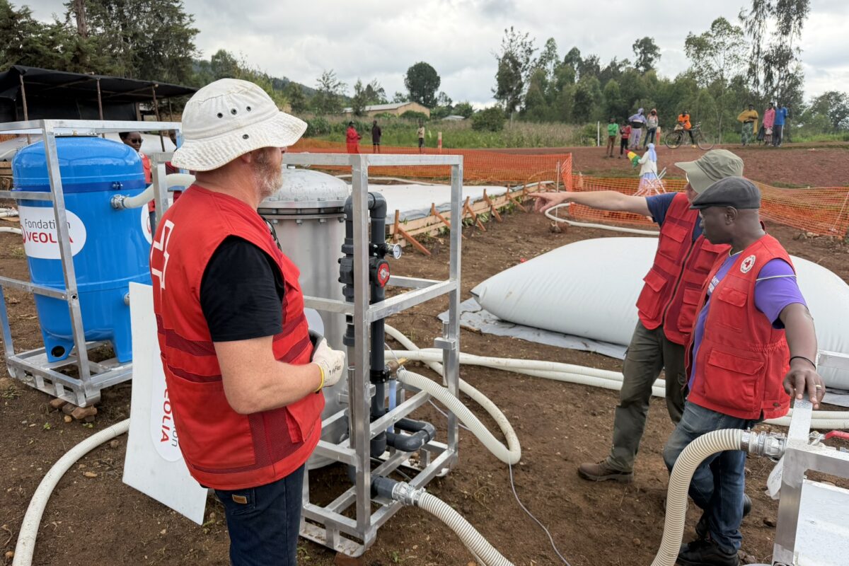 Process industriel en humanitaire: potabiliser 7,5 m³/h d’eau brute grâce à une usine miniaturisée et autonome
