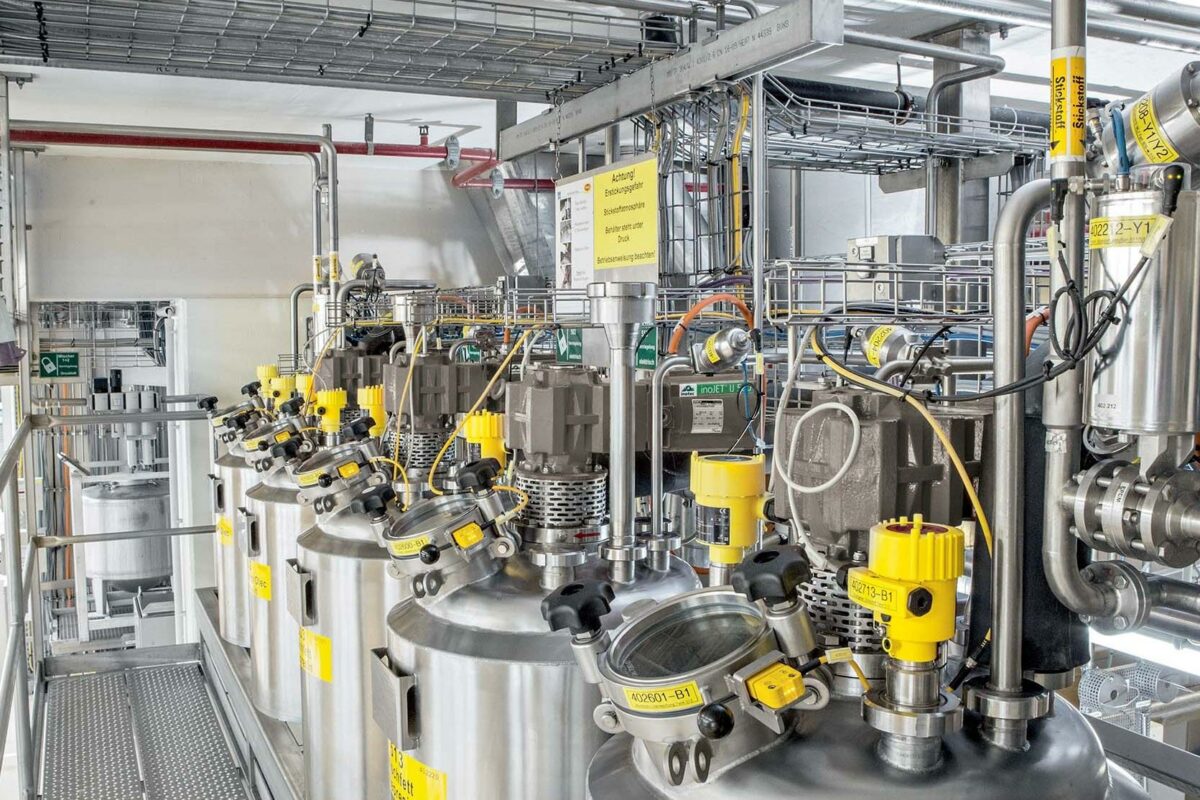 Utilités industrielles : fiabiliser les mesures de niveau et de pression pour garantir la continuité des process